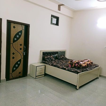 Radha Bhavan Vrindāvan 외부 사진