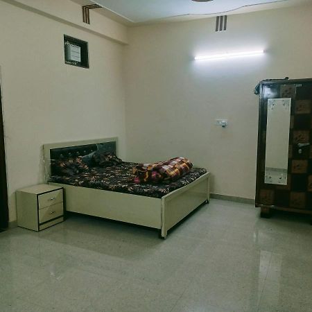 Radha Bhavan Vrindāvan 외부 사진