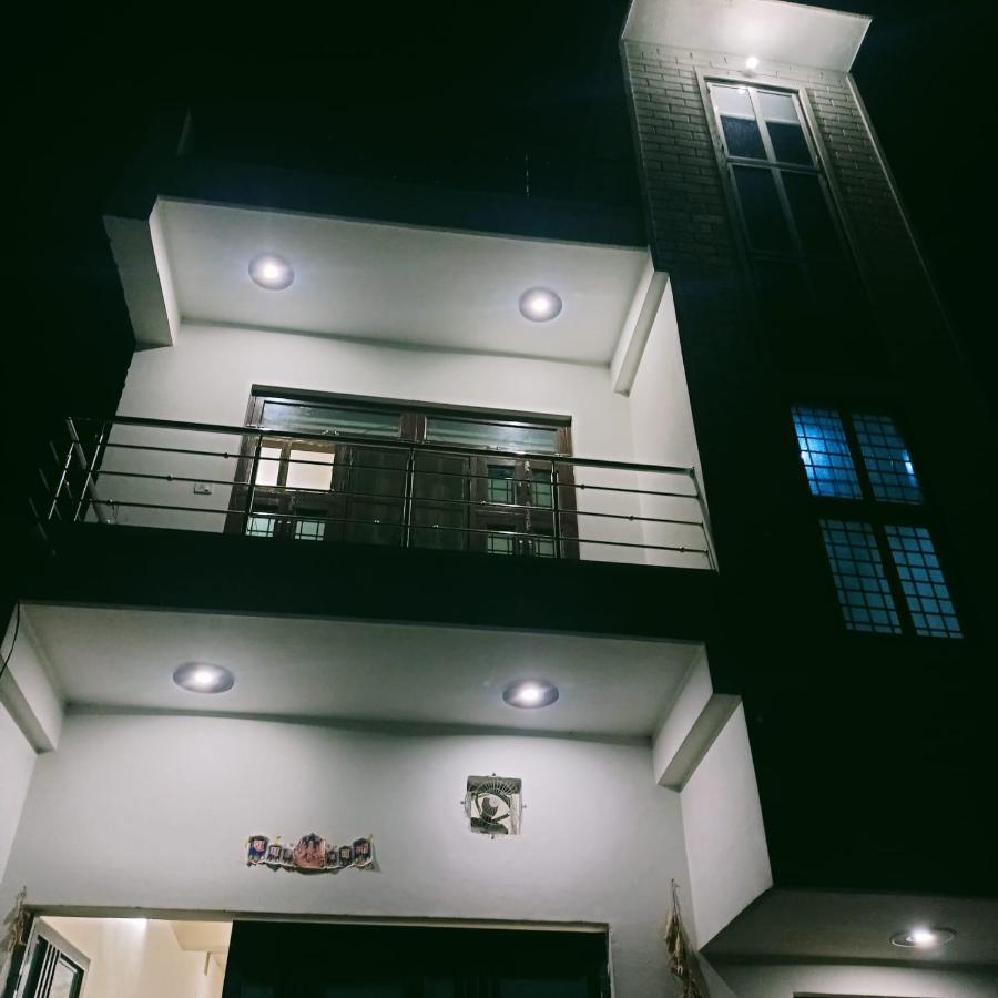 Radha Bhavan Vrindāvan 외부 사진