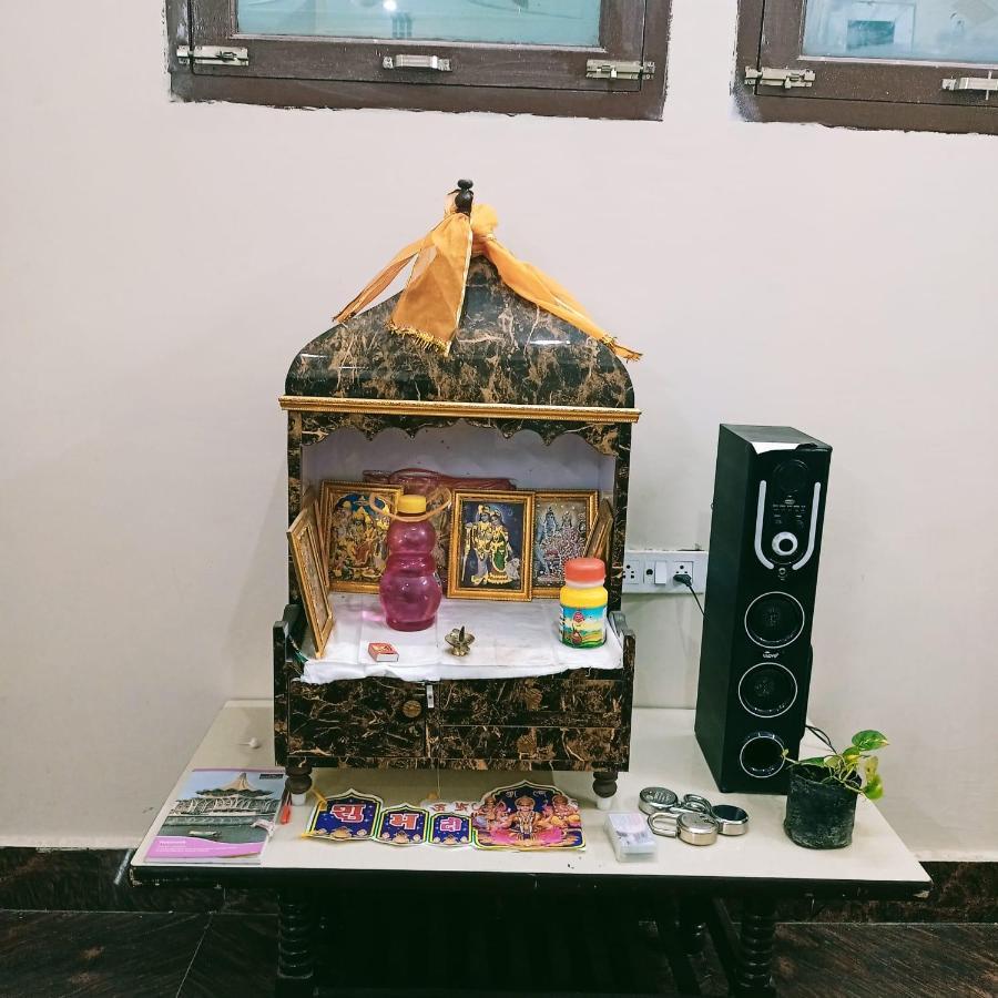 Radha Bhavan Vrindāvan 외부 사진